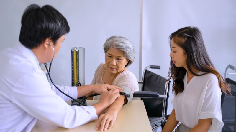 ThS. Bs. Phạm Trương Đính là bác sĩ tận tâm, chuyên môn cao trong lĩnh vực bệnh gan mật