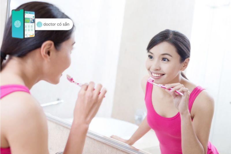 Đánh răng thường xuyên là biện pháp phòng ngừa mất răng hiệu quả