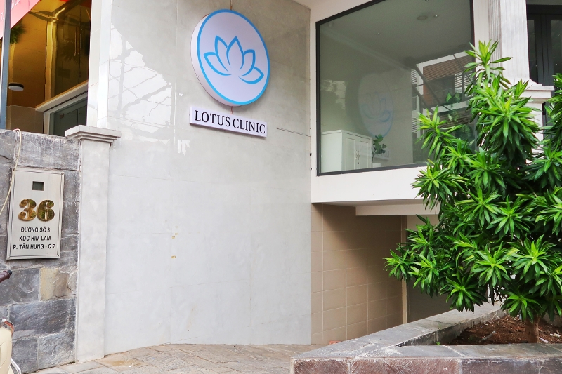 Phòng khám Chuyên khoa Phụ sản Hoa Sen do bác sĩ Phí Thị Tuyết Nga với nhiều năm kinh nghiệm quản lý và trực tiếp thăm khám