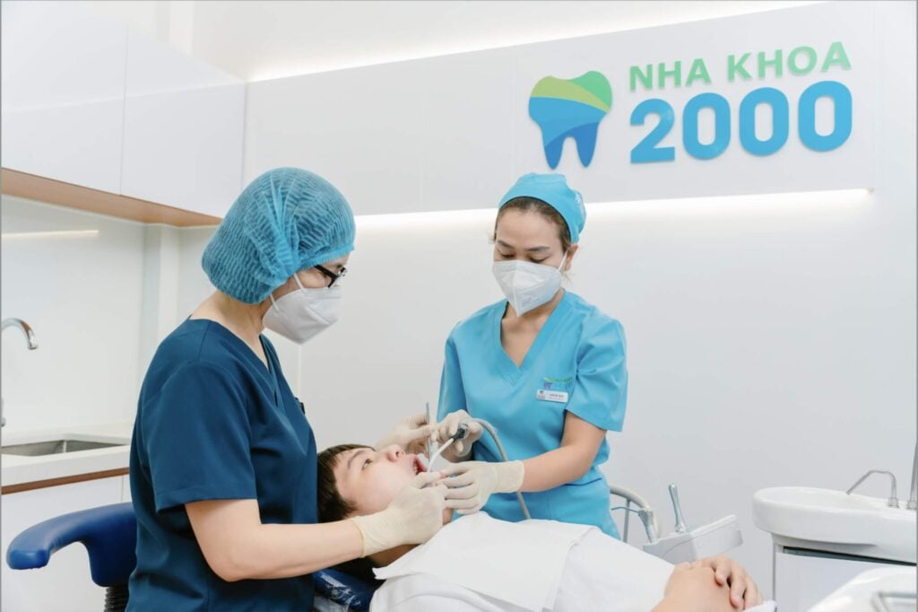 Nha khoa 2000 luôn đặt khách hàng lên hàng đầu để phục vụ nhằm mang đến trải nghiệm tốt nhất