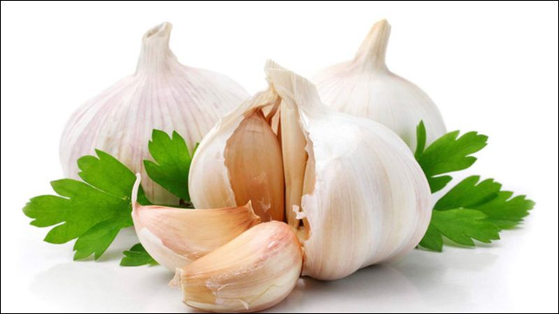 Tỏi chứa hàm lượng lớn allicin có tiềm năng trong việc bảo vệ sức khỏe tim mạch bằng nhiều cơ chế