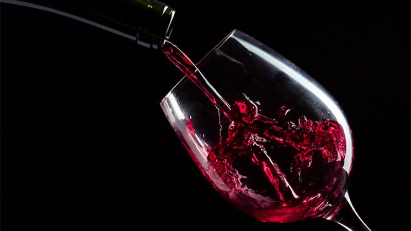 Thành phần chống oxy hóa trong rượu vang đỏ giúp bảo vệ tế bào cơ tim