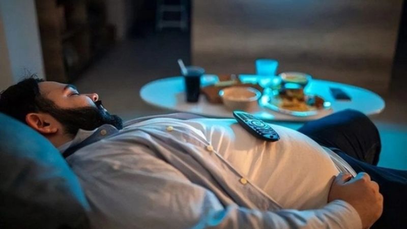 Tránh đi nằm ngay sau khi ăn 