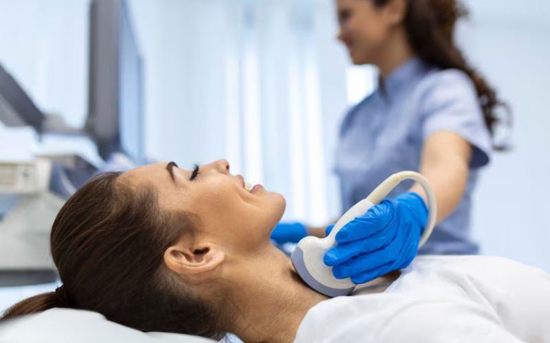 Dấu hiệu cường giáp: Nhận biết sớm để bảo vệ sức khỏe