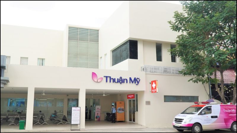 Phòng Khám Thuận Mỹ Sài Gòn là một trong những địa chỉ uy tín tại TP.HCM mà bạn có thể cân nhắc khi gặp các vấn đề về suy giãn tĩnh mạch