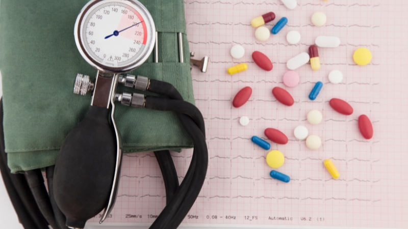 Tổng chi phí khám cao huyết áp dao động từ 2.000.000 – 3.000.000 VNĐ một lần khám