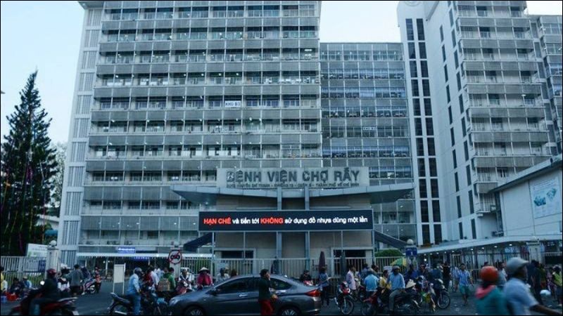 Bệnh viện Chợ Rẫy là một bệnh viện đa khoa trung ương cấp quốc gia, phục vụ khu vực Nam Bộ, nằm tại Quận 5, TP. HCM
