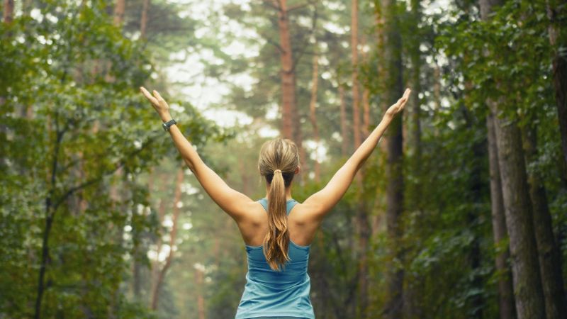 Hơn tất cả, bạn nên có một lối sống lành mạnh để tránh ung thư dạ dày cũng như các bệnh lý khác 