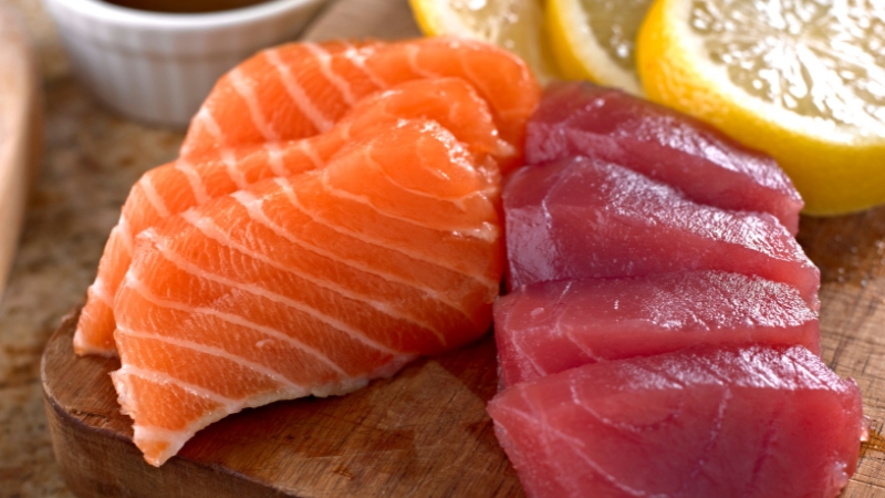 Cá béo giàu Omega-3 giúp mắt sáng khóe