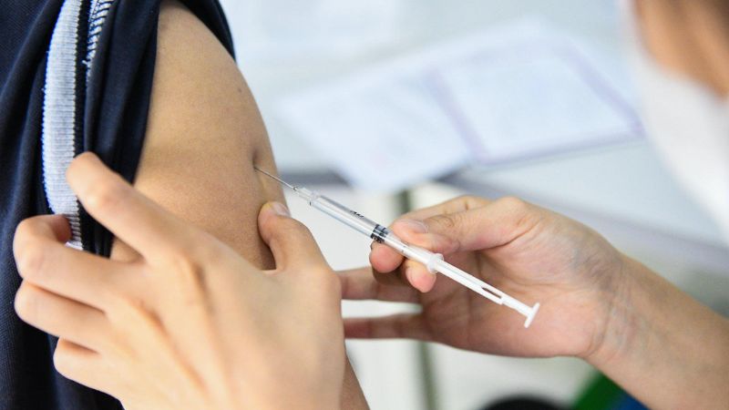 Tiêm vaccine là phương pháp phòng ngừa hiệu quả nguy cơ nhập viện do sốt xuất huyết