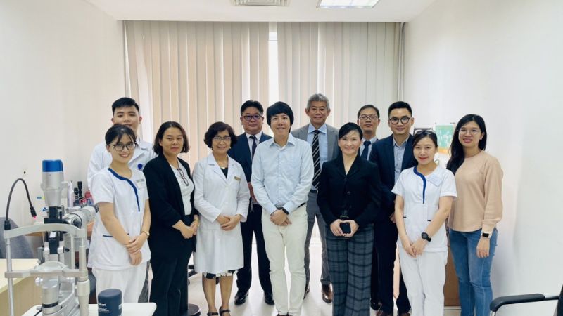 Khoa Mắt tại Bệnh viện Quốc tế City là địa chỉ khám mắt uy tín tại quận Bình Tân, với cơ sở vật chất hiện đại và đội ngũ bác sĩ giàu kinh nghiệm