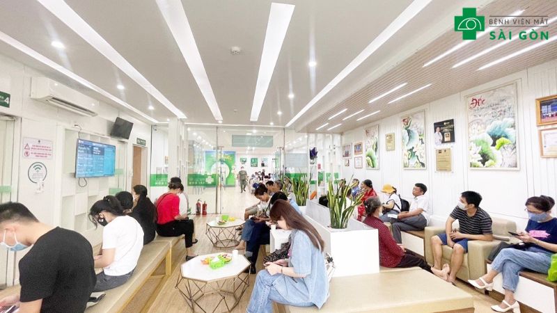 Hệ thống Bệnh viện Mắt Sài Gòn là một trong những chuỗi bệnh viện nhãn khoa tư nhân lớn và uy tín nhất tại Việt Nam