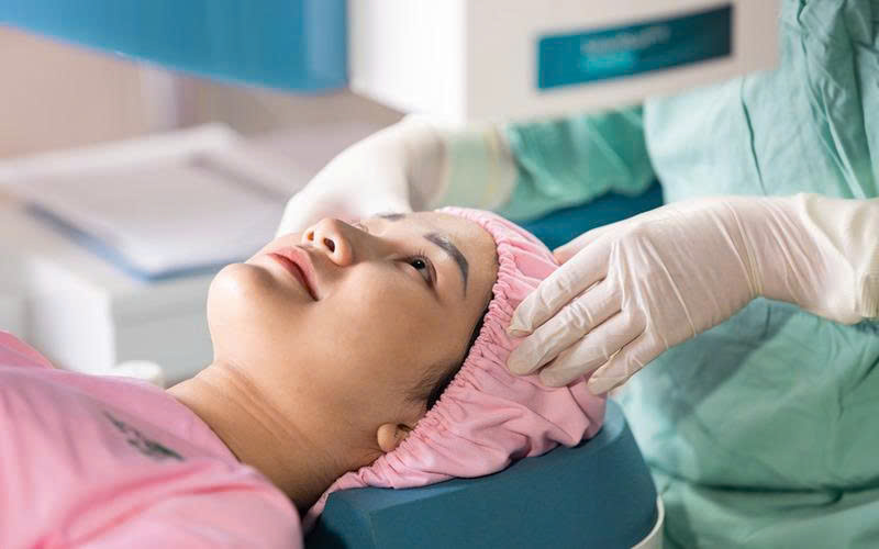 Chi phí cho phẫu thuật cận thị tại TP.HCM có sự khác biệt tùy thuộc vào phương pháp phẫu thuật