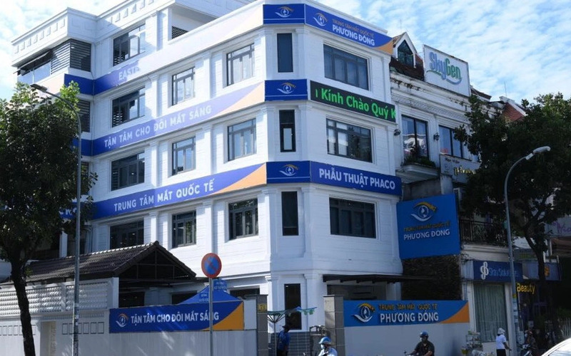 Cung cấp dịch vụ đa dạng từ khám tổng quát, đo khúc xạ, đặt kính Ortho-K, đến các phẫu thuật phức tạp