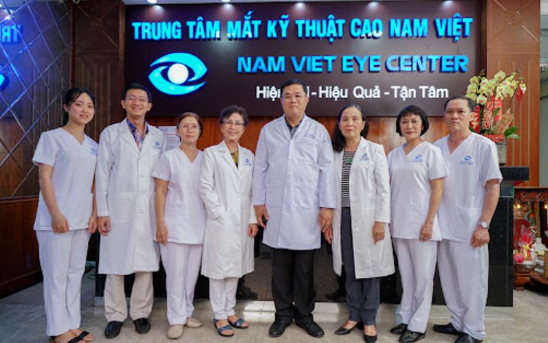 Trung tâm Mắt kỹ thuật cao Nam Việt được lãnh đạo chuyên môn bởi PGS.TS.BS Trần Anh Tuấn