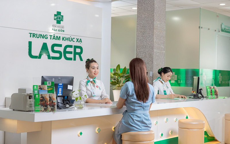 Bệnh viện Mắt Sài Gòn là hệ thống y tế chuyên khoa mắt tư nhân có quy mô lớn hàng đầu Việt Nam