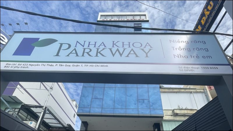 Parkway Dental Clinic delivers expert care with advanced, modern dental technology