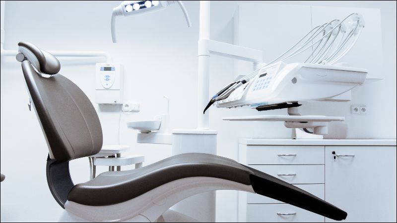 Advanced dental technology ensures precise, safe, and efficient treatments