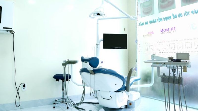 Nha Khoa Hoàng Bảo là một trung tâm nha khoa uy tín, chất lượng, chuyên sâu về phẫu thuật Cấy ghép Implant, Sứ thẩm mỹ