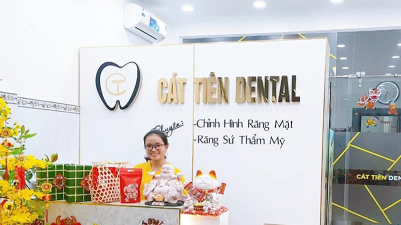 Với 8 năm hoạt động, nha khoa Tiên Phong là nha khoa đáng tin cậy của hàng ngàn khách hàng