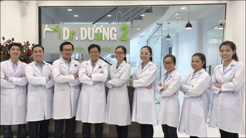 Uy tín của Nha khoa Dr. Dương đến từ đội ngũ bác sĩ được đào tạo bài bản