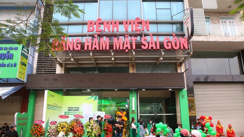 Bệnh viện Răng Hàm Mặt Sài Gòn (chi nhánh Tân Phú) là một trong 18 chi nhánh của hệ thống bệnh viện