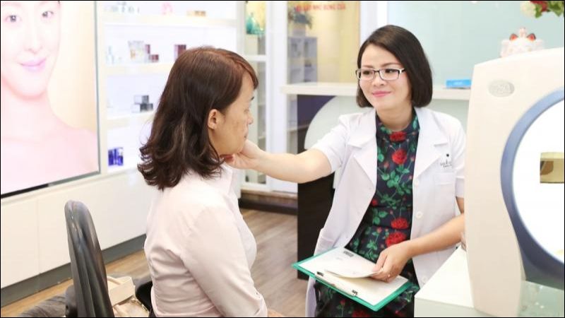 Kinh nghiệm và chuyên môn của bác sĩ là yếu tố then chốt khi lựa chọn phòng khám