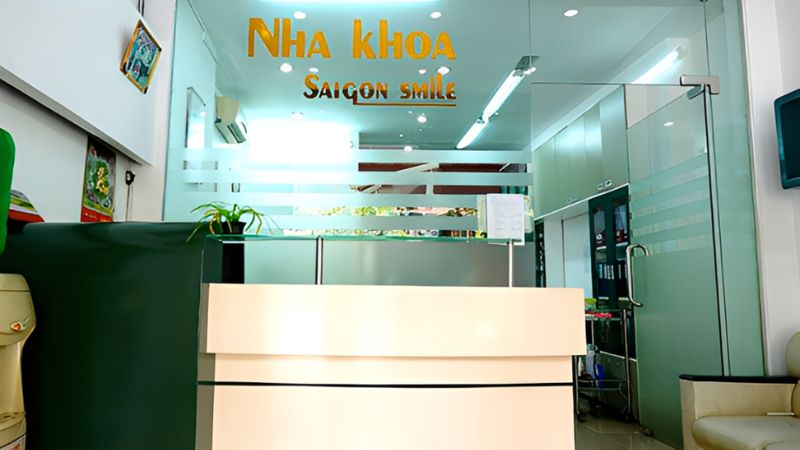 Nha khoa Sài Gòn Smile là phòng khám nha khoa uy tín tại quận 4