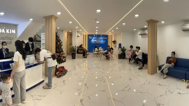 Nha khoa Kim Gò Vấp là một phần của hệ thống Nha khoa Kim, thương hiệu nha khoa độc quyền được bảo hộ và được chính phủ Singapore đầu tư