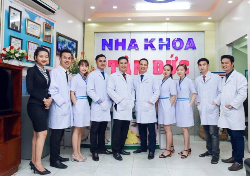 Nha khoa Tâm Đức Smile – Bình Thạnh chuyên về niềng răng, bọc răng sứ, trồng răng Implant, tẩy trắng răng và nha khoa tổng quát
