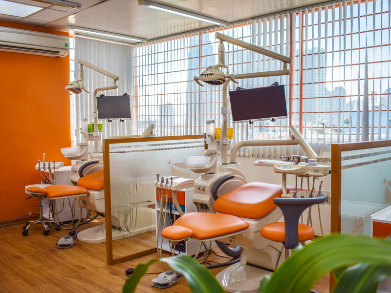 Nha khoa Up Dental là nha khoa uy tín ở Bình Thạnh chuyên sâu về chỉnh nha – niềng răng