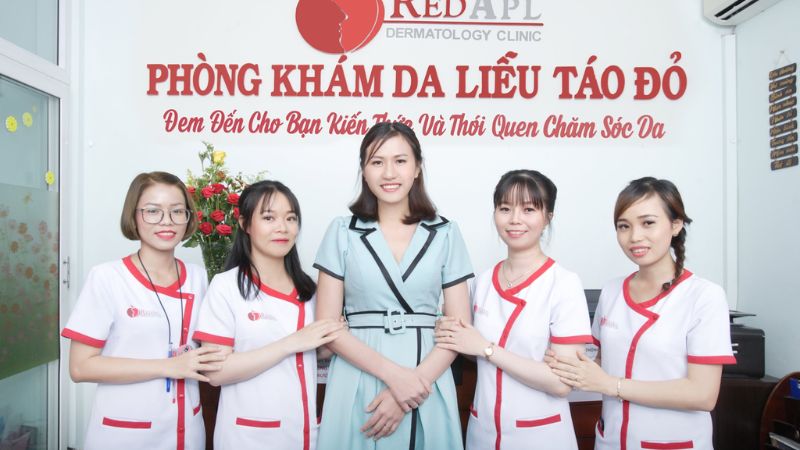 Phòng Khám Chuyên Khoa Da Liễu Táo Đỏ là đơn vị với 15 năm kinh nghiệm trong thăm khám và điều trị các bệnh lý về da