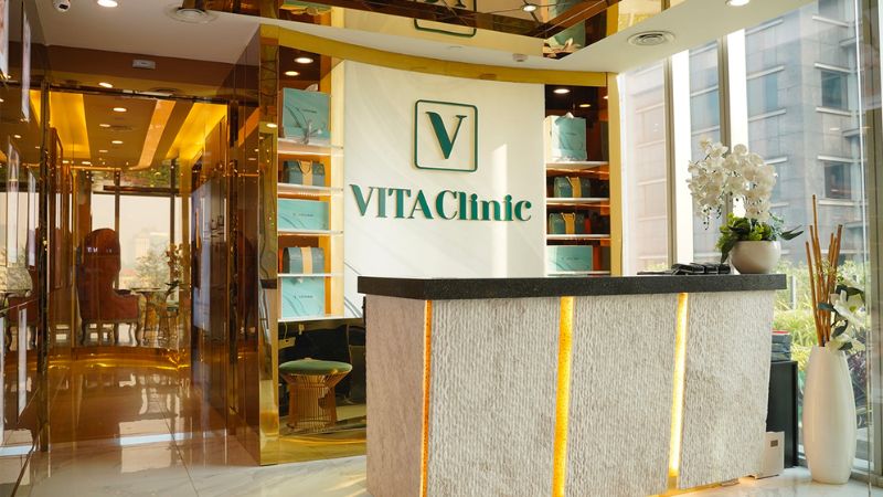 Với hơn 10 năm kinh nghiệm và 12 chi nhánh trên toàn quốc, VITA Clinic là thương hiệu thẩm mỹ nội khoa uy tín hàng đầu tại Việt Nam