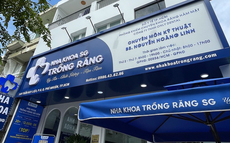Nha khoa Trồng răng Sài Gòn là hệ thống nha khoa uy tín tại TP.HCM, nổi bật với dịch vụ trồng răng Implant và thẩm mỹ răng