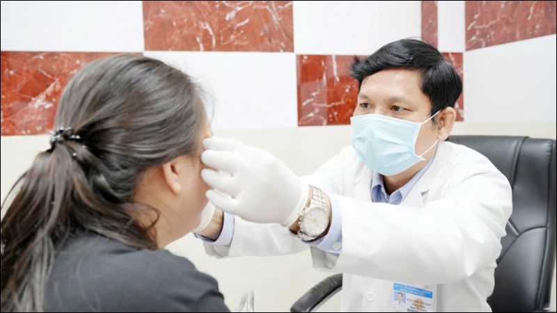 Chuẩn bị kỹ lưỡng và tham khảo trước một số kinh nghiệm để quá trình khám da liễu được thuận lợi, nhanh chóng