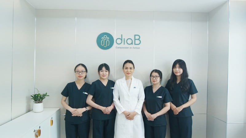 đội ngũ chuyên gia y tế diab