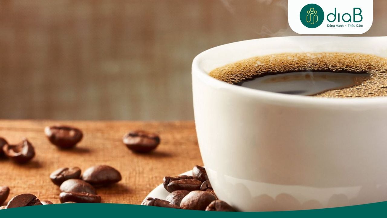 Hàm lượng axit chlorogenic và chất chống oxy hóa dồi dào trong cafe 