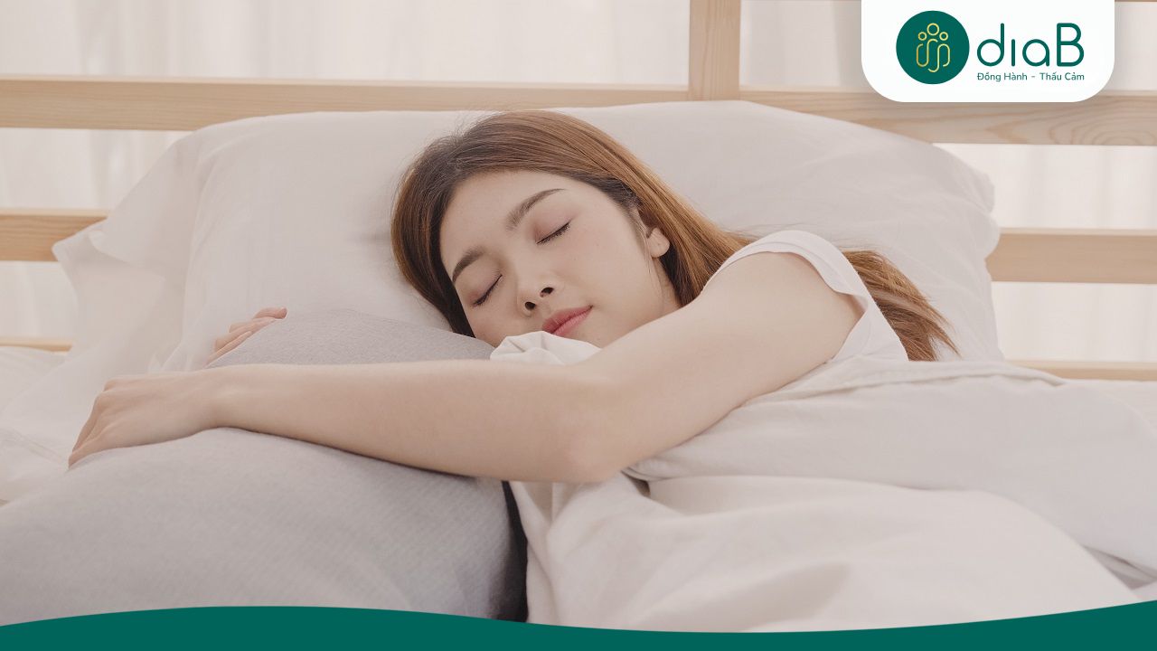 Hãy duy trì thói quen ngủ đủ 7 - 8 tiếng mỗi đêm