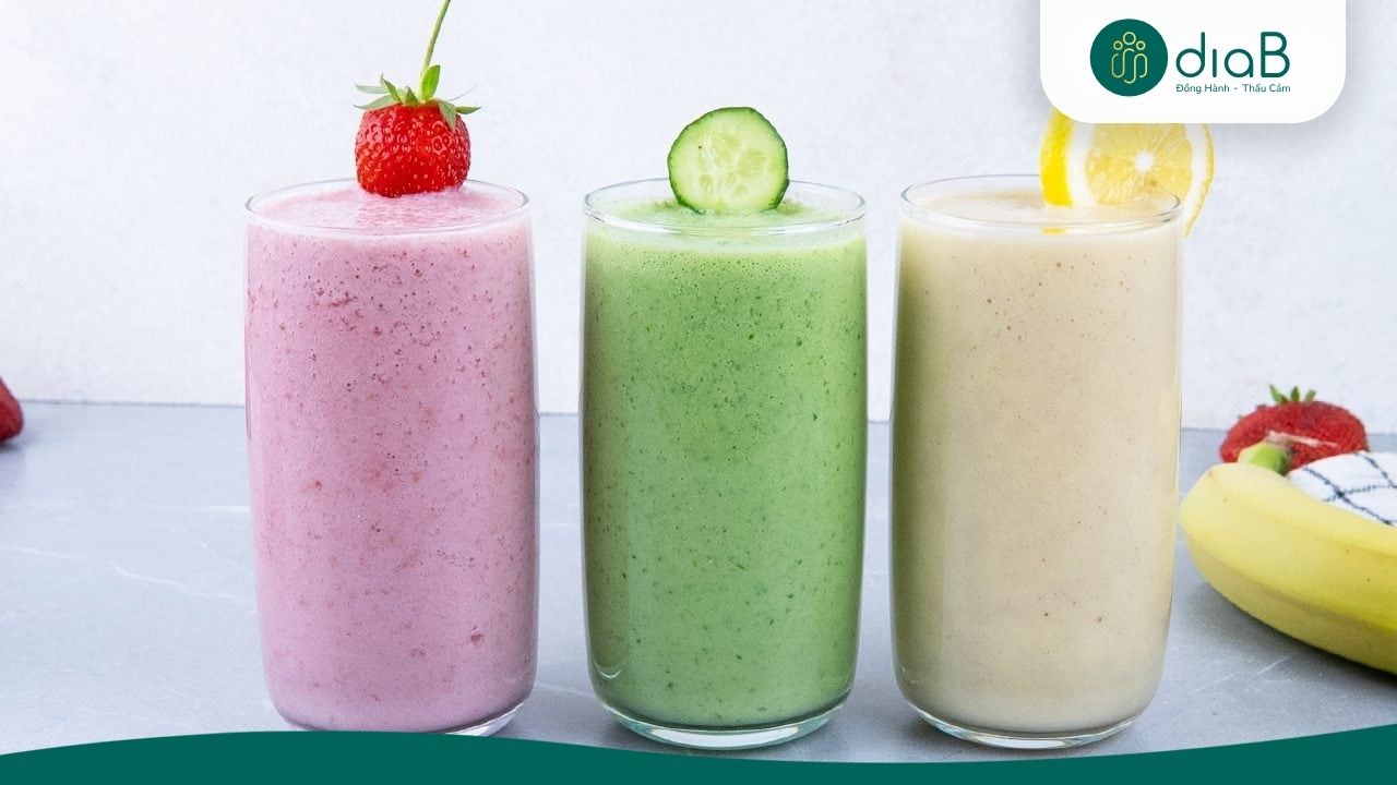 Uống smoothie có thể hỗ trợ giảm cân nếu chế biến đúng cách (Nguồn: Internet)