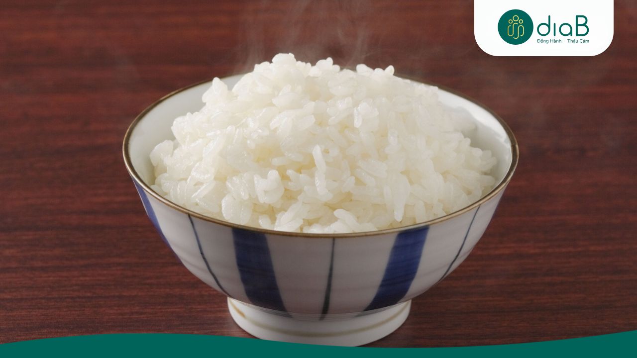 Ăn cơm không béo mà tăng cân phụ thuộc vào tổng lượng calo nạp vào cơ thể
