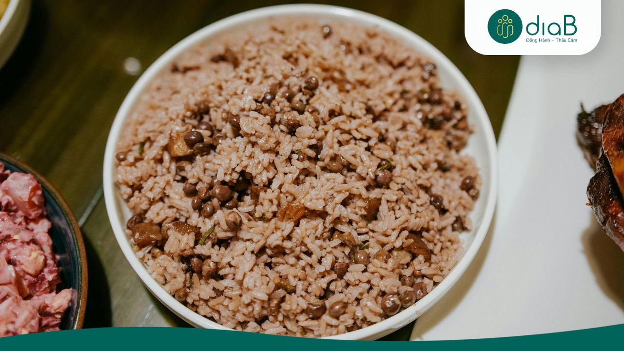 Gạo nguyên hạt giúp bạn kiểm soát đường huyết tốt hơn