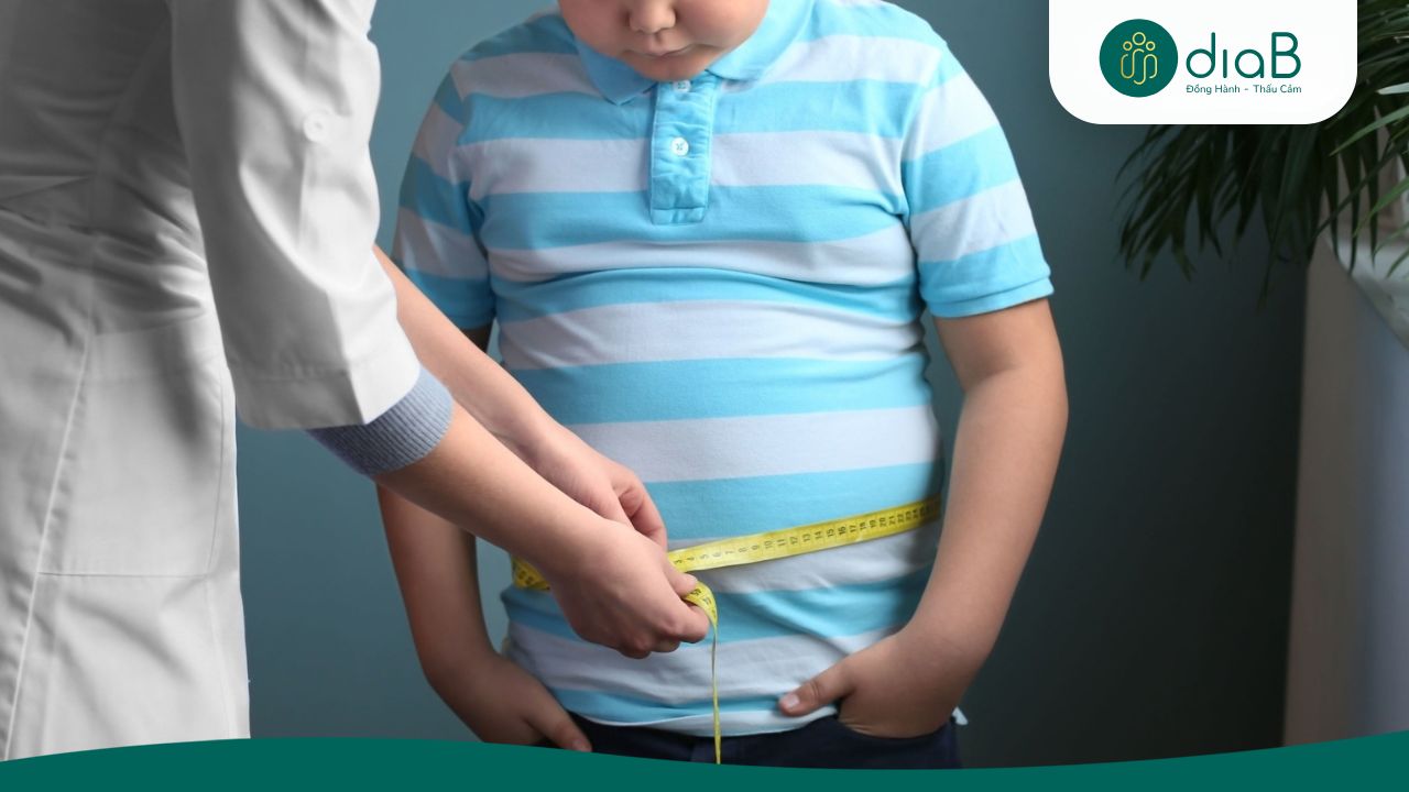 Kết hợp BMI với số đo vòng eo để kết luận mức độ béo phì (Nguồn: Internet)