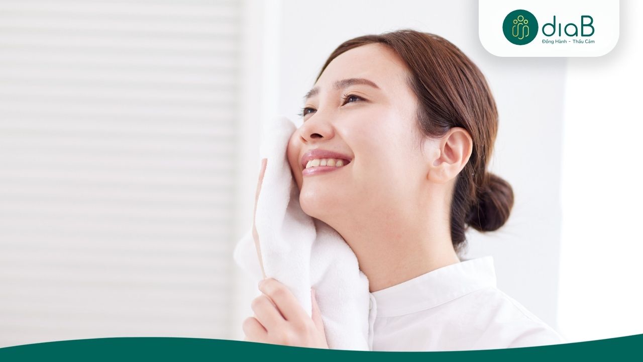 Các vitamin cùng chất chống oxy hóa có trong sữa hạt giúp làn da được nuôi dưỡng từ bên trong