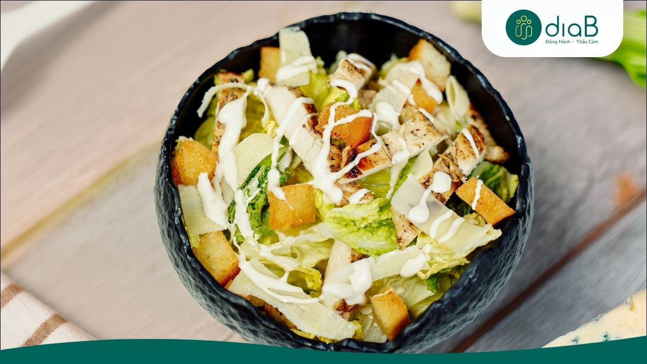 Giảm cân phụ thuộc vào nhiều yếu tố như chế độ ăn, vận động, giấc ngủ và cơ địa