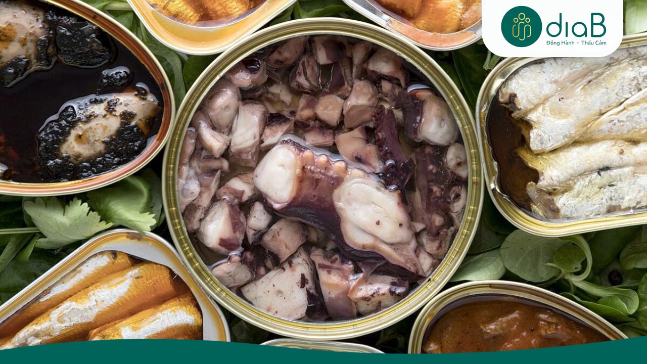 Đồ ăn chế biến sẵn thường chứa nhiều muối đường và chất béo